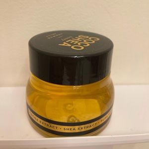 Shower jelly from bath and body works.